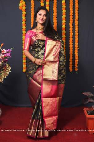 Bollywood Collection Of Pure Golden Zari Silk Black Saree  Banarasi Silk