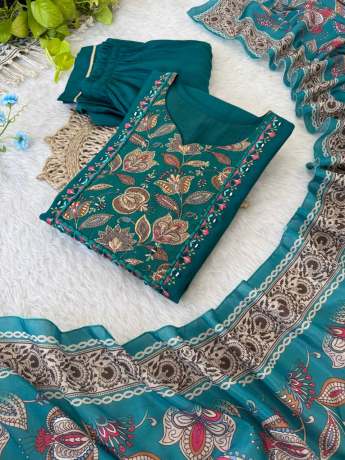 Rangini Rama Green Patch Hand Worked Kurti Set  kurtis